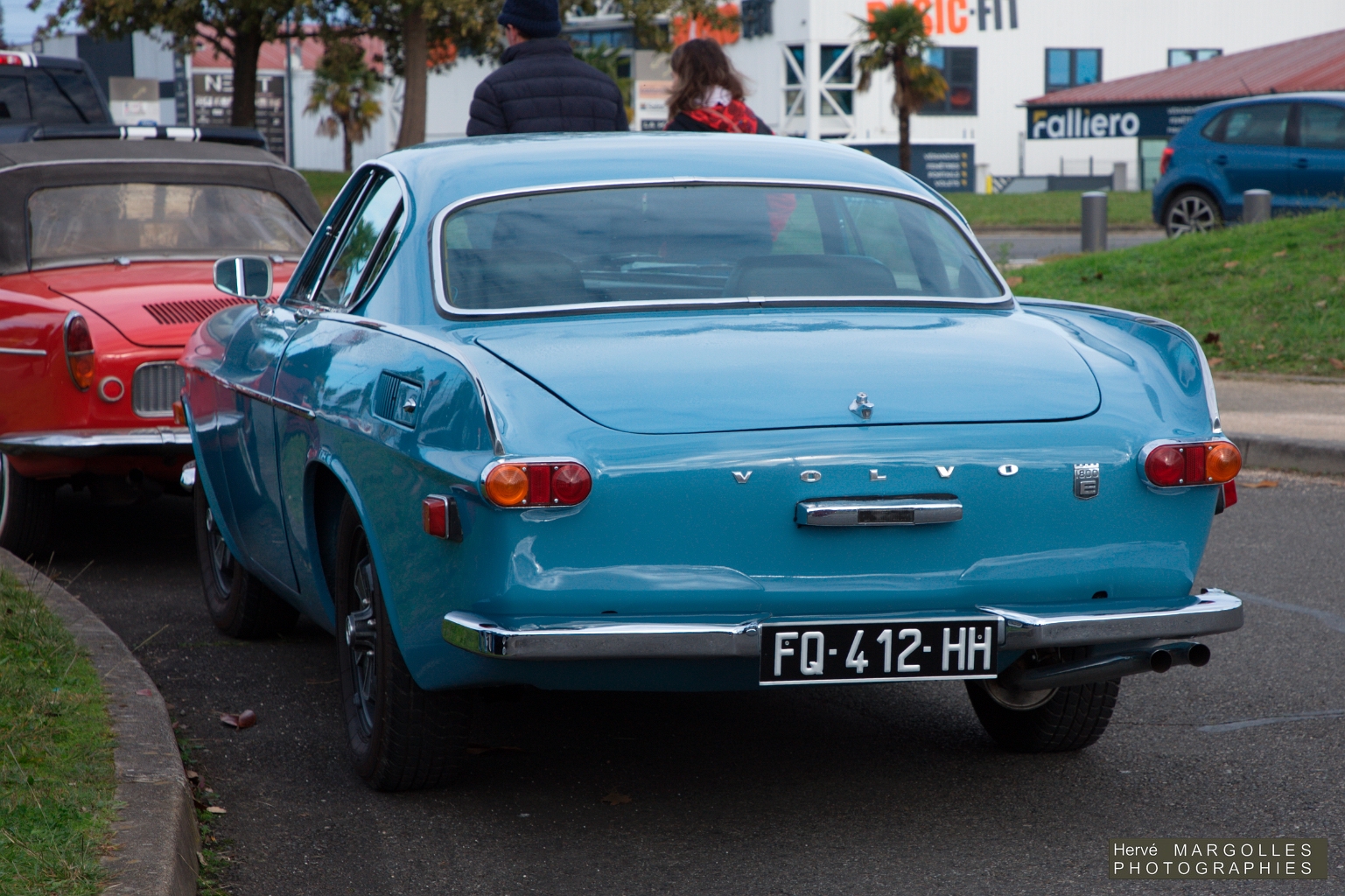 Volvo P1800.jpg